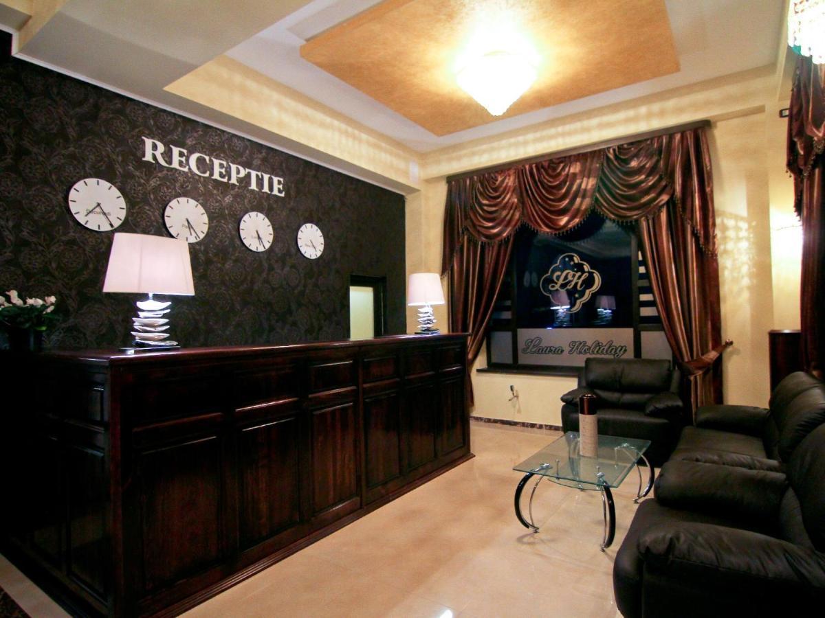 Laura Holiday Hotel Brăila Екстериор снимка